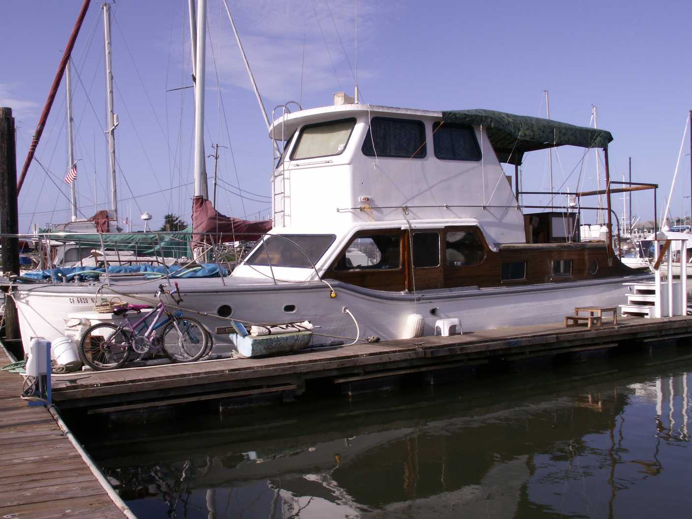 this shows a tarp on top, but the vinyl canopy is now done.